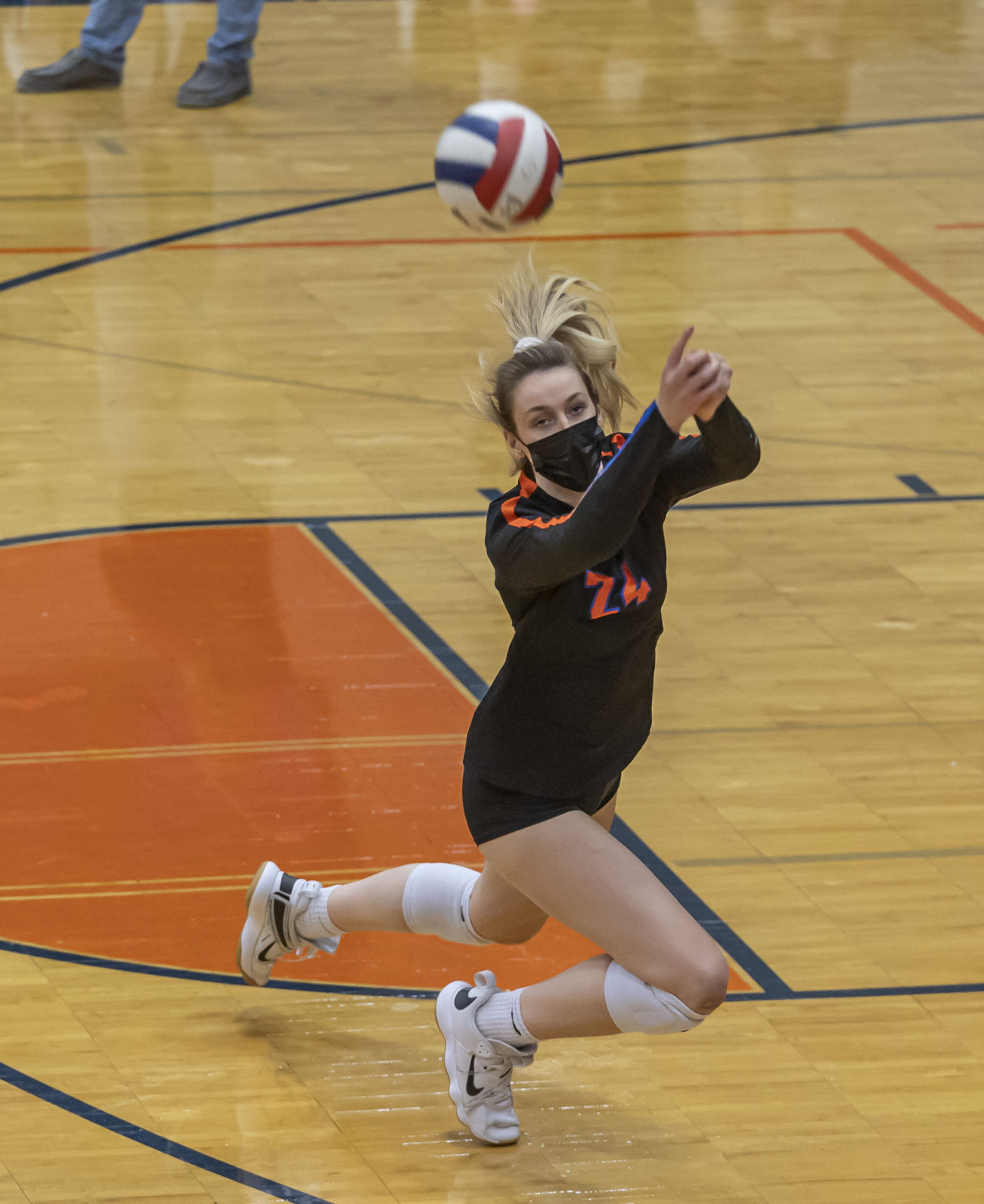 Shelbyville at St Teresa volleyball gallery 10 041521.JPG